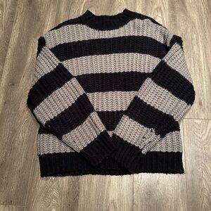 dazy grey and black striped sweater size s